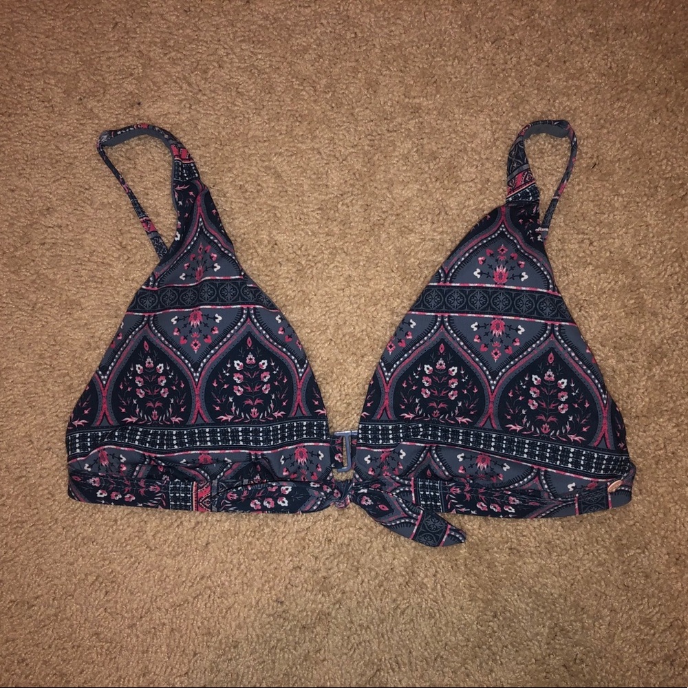 navy and pink bikini top